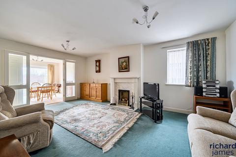 3 bedroom detached bungalow for sale, Whitworth Road, Swindon, SN25