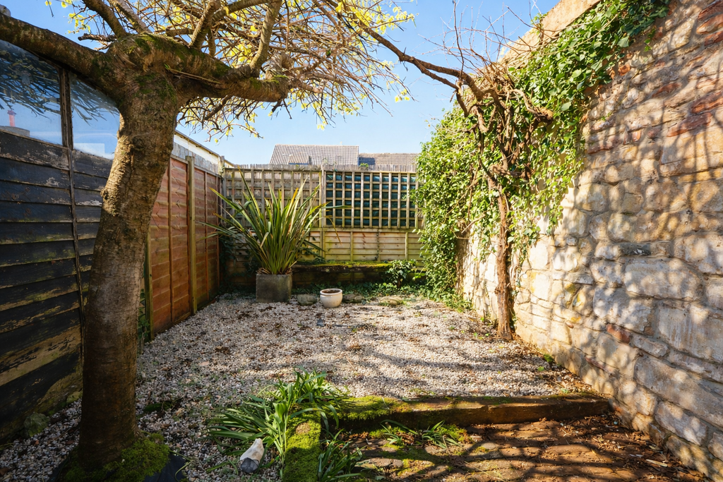Rear courtyard