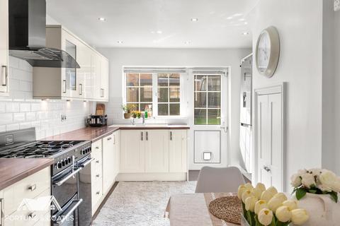 undefined, Sadlers Mead, Harlow