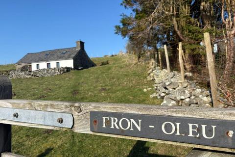 undefined, Garndolbenmaen