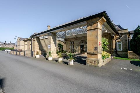 1 bedroom apartment for sale, Charlotte Close, Halifax HX1