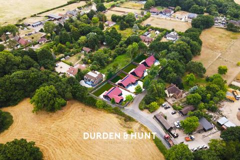 undefined, Northlands Approach, Langdon Hills SS16