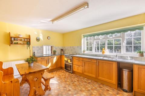 4 bedroom detached house for sale, Albany Hill, Tunbridge Wells, TN2