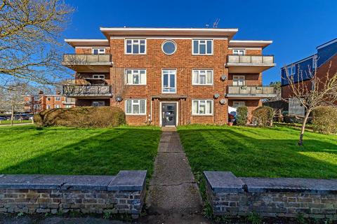 2 bedroom apartment to rent, Hatfield Road, St. Albans