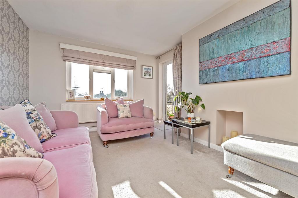 35 Queens Court-22.jpg