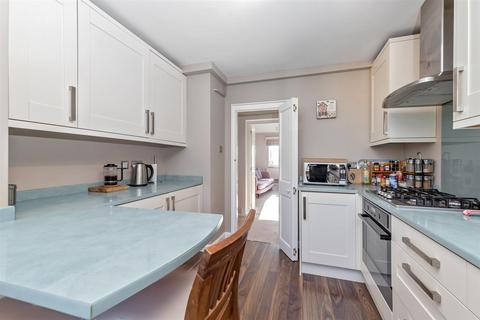 2 bedroom apartment to rent, Hatfield Road, St. Albans