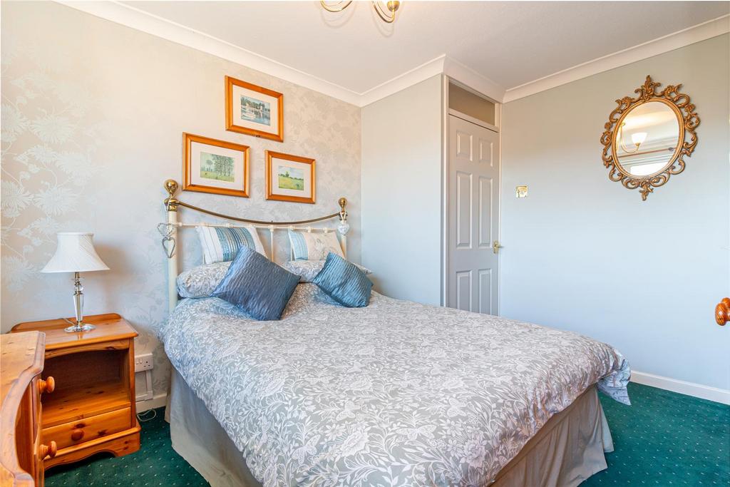 Bedroom-2-2.jpg