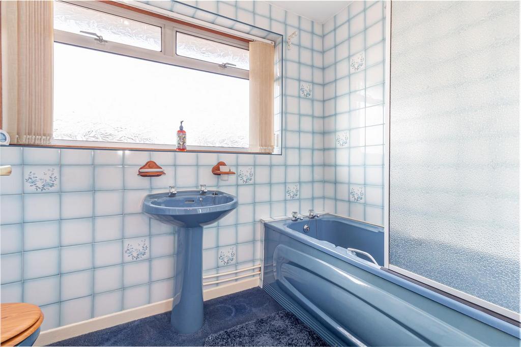 Bathroom-1.jpg