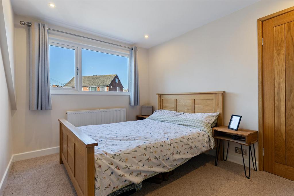 Bramleys Estate Agents - Warneford Road - Cowlersl