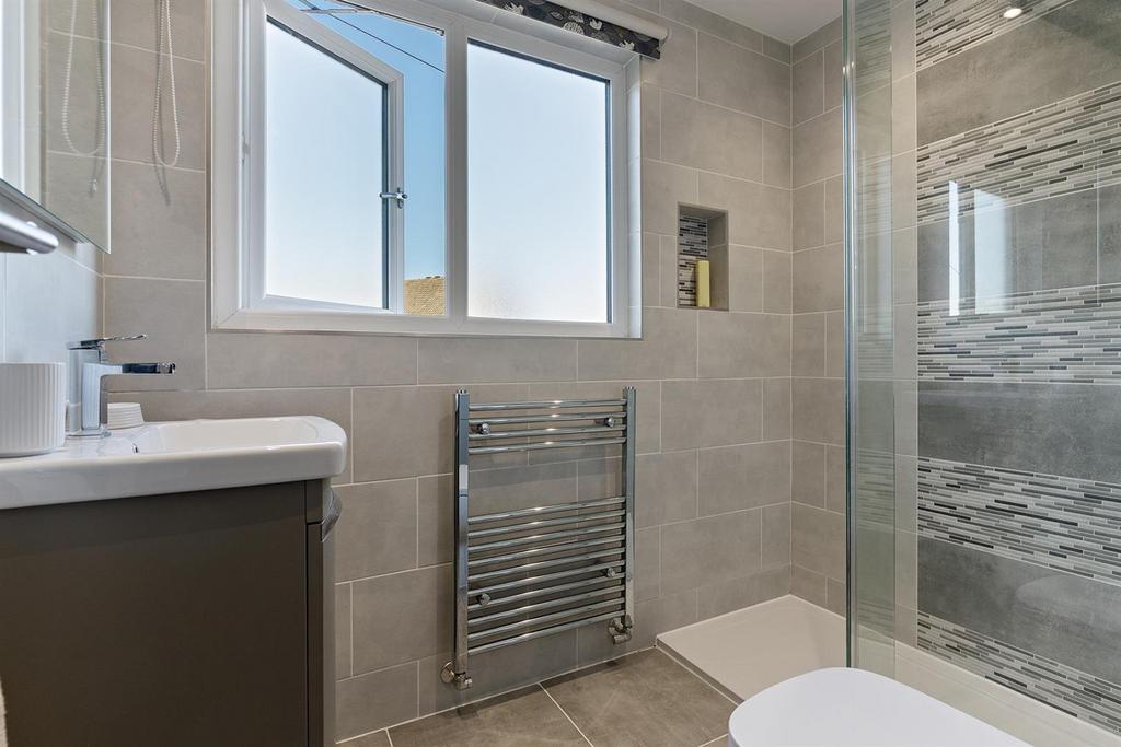 Bramleys Estate Agents - Warneford Road - Cowlersl