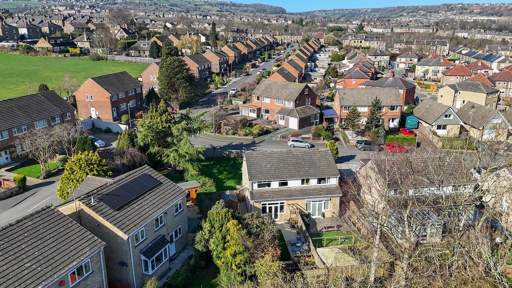 Bramleys Estate Agents - Warneford Road - Cowlersl