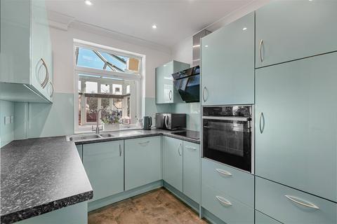 undefined, Lynwood Drive, Worcester Park KT4