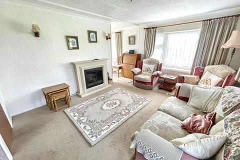 undefined, Poplar Drive North, Wootton Hall, Henley-in-Arden B95