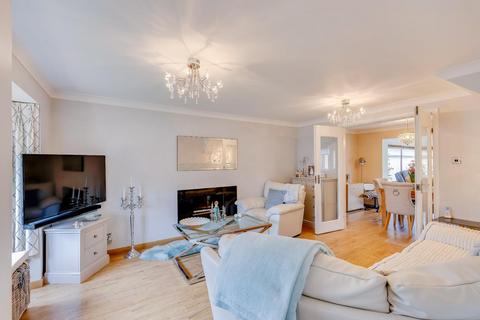 undefined, 2 Priory Gardens, Barry, CF63 1FH