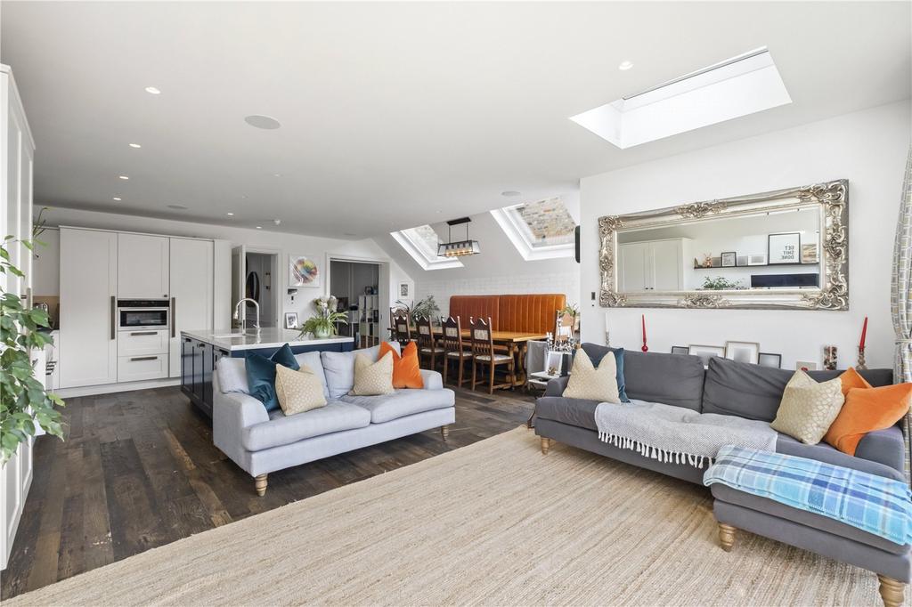 Kitchen/Family Room