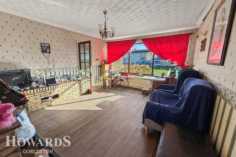 undefined, Station Road South, Belton