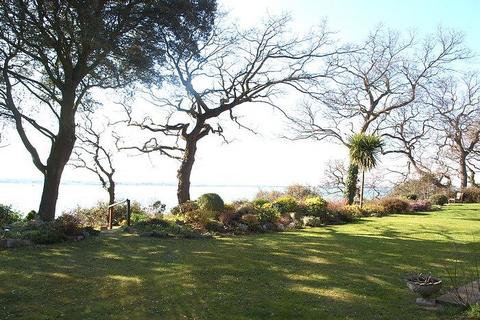 undefined, Netley Cliff, Victoria Road, Netley Abbey, SO31