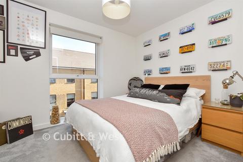 undefined, Felnex Avenue, Wallington, Surrey