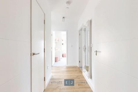 undefined, Academy Way, Loughton IG10