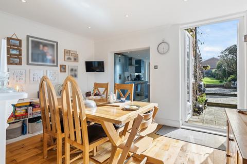 3 bedroom semi-detached house for sale, Spinney Hill, Addlestone, KT15