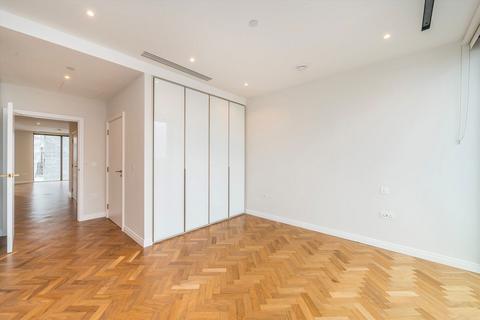 3 bedroom flat to rent, Parkland Walk, London SW6