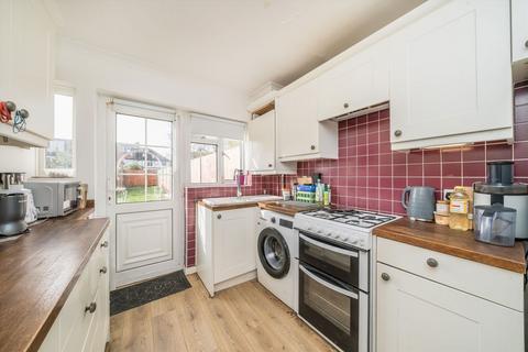3 bedroom terraced house for sale, Barnfield Avenue, Kingston Upon Thames KT2