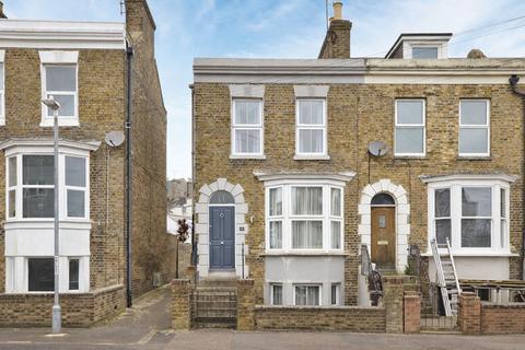 4 bedroom end of terrace house for sale, Willsons Road, Ramsgate, Kent, CT11
