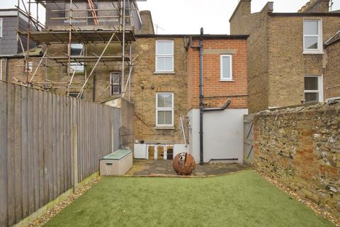 4 bedroom end of terrace house for sale, Willsons Road, Ramsgate, Kent, CT11