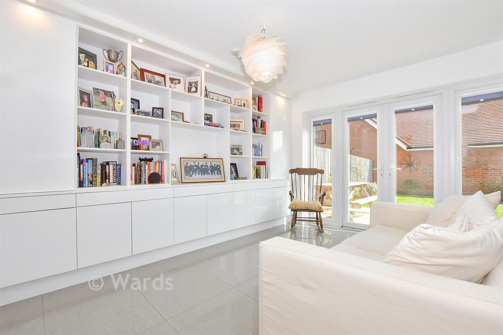 Family Room/Kitchen
