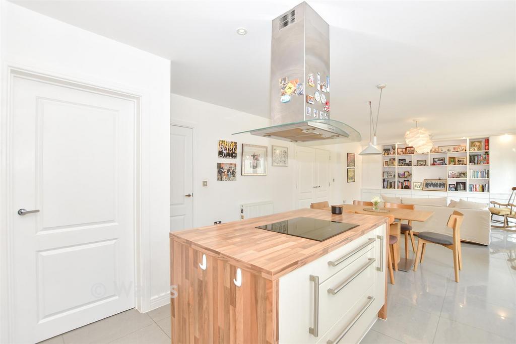 Family Room/Kitchen