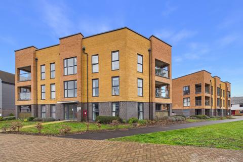 2 bedroom ground floor flat for sale, Douglas Drive , Bordon, Hampshire, GU35