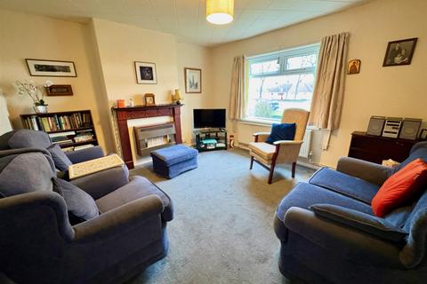3 bedroom end of terrace house for sale, Cousin Lane, Illingworth, Halifax