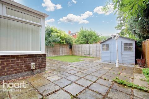3 bedroom semi-detached house for sale, Rookwood Drive, Stevenage