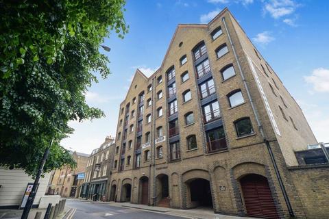 undefined, St Johns Wharf, 104-106 Wapping High Street, Wapping, E1W