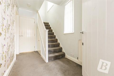 5 bedroom semi-detached house for sale, Newbury Gardens, Upminster, RM14