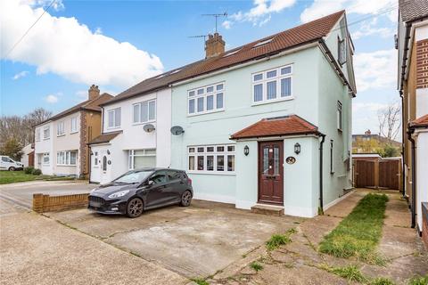 Newbury Gardens, Upminster, RM14