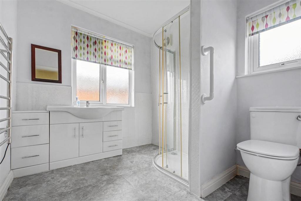 Shower Room.jpeg