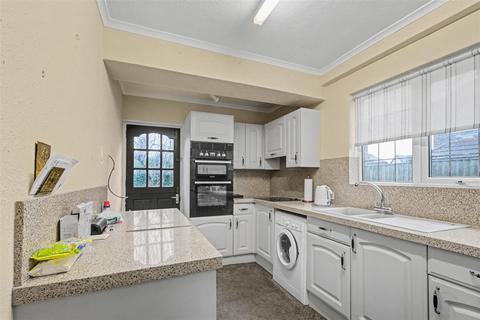 3 bedroom semi-detached house for sale, Somersby Road, Mapperley, Nottingham