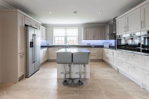 undefined, Spacious Family Life in Boughton