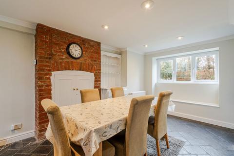 3 bedroom detached house for sale, Pump Lane, Long Newnton