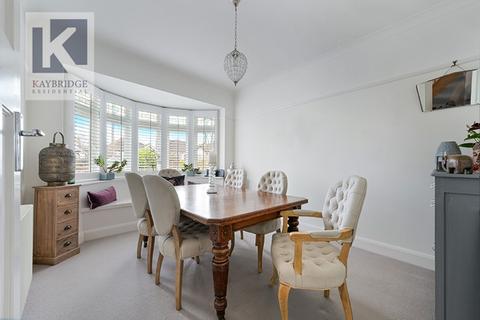 undefined, St. Clair Drive, Worcester Park, KT4
