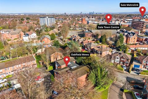 2 bedroom apartment for sale, Oakfield, Sale