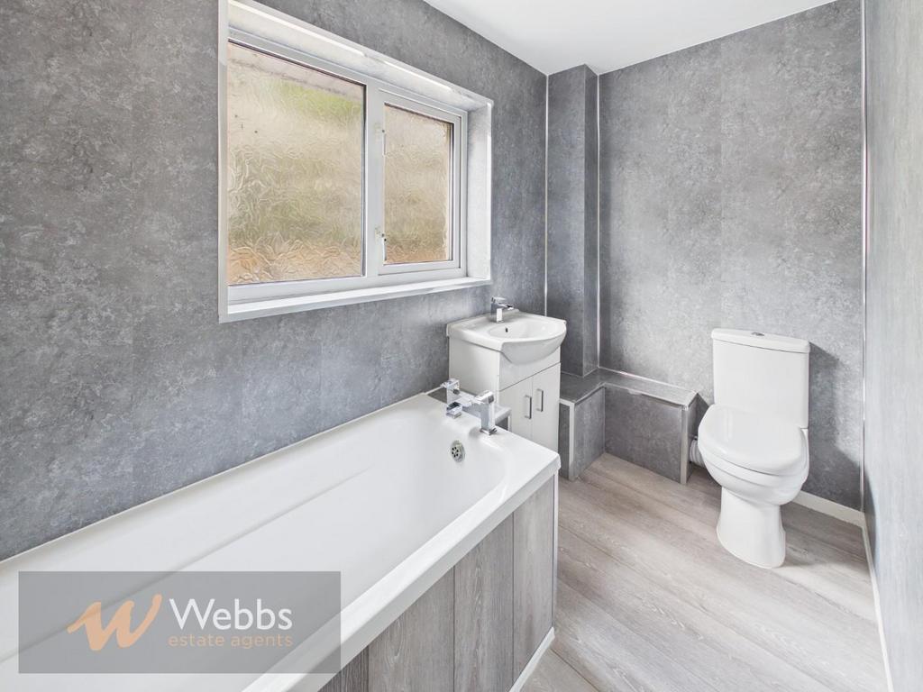 Family bathroom