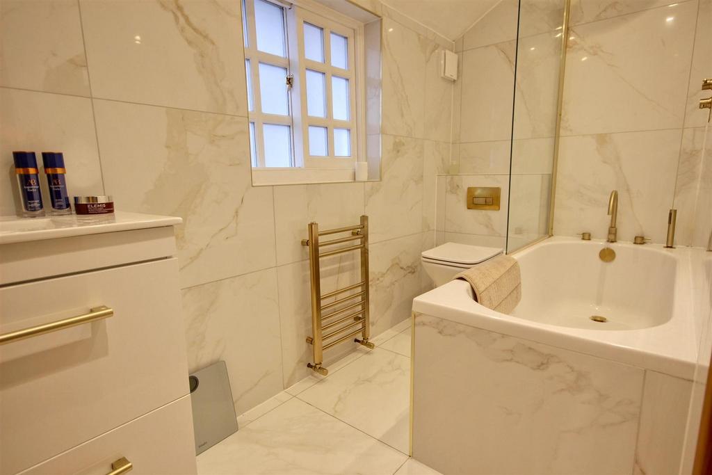 IMG 0136-IMG 0138 lzn.jpg