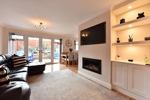 3 bedroom semi-detached bungalow for sale, Lingfield Way, Kingswinford DY6