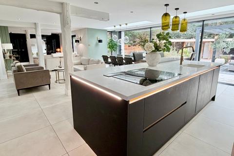 4 bedroom detached house for sale, Youlden Drive, CAMBERLEY GU15