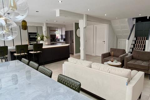 4 bedroom detached house for sale, Youlden Drive, CAMBERLEY GU15