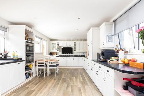3 bedroom detached bungalow for sale, Sous Les Arbes