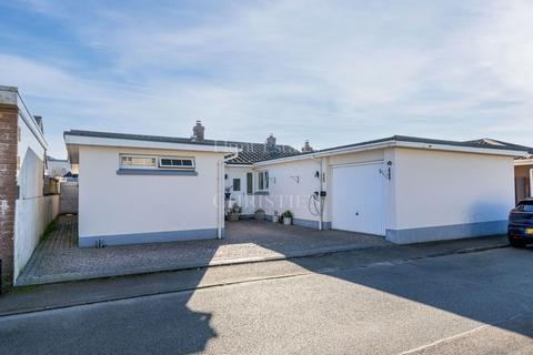 3 bedroom detached bungalow for sale, Sous Les Arbes