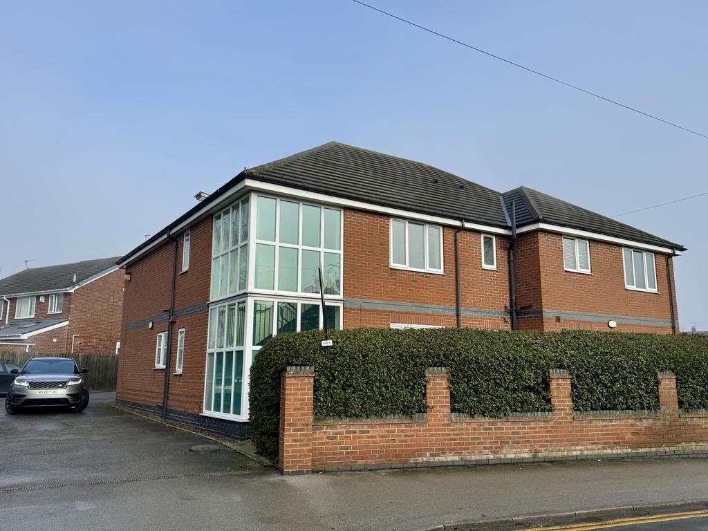 2 Bedroom Flat for Sale